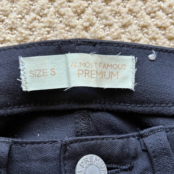 Almost Famous Size Small Black Leggings with Quilted Faux Leather Down Legs - Picture 3 of 5